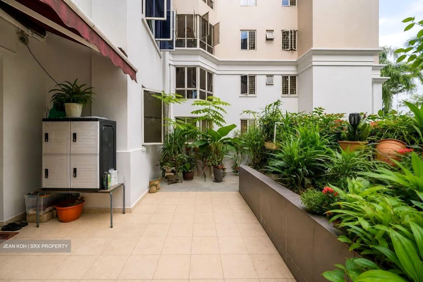 Castle Green (D26), Condominium #601006181